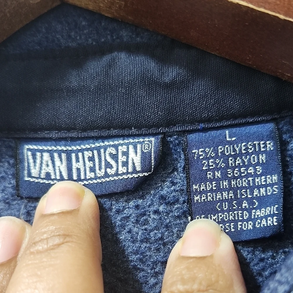 Van Heusen classic navy